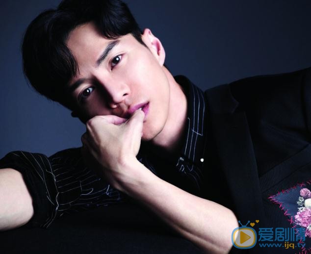 王冠逸帅气写真 王冠逸高清写真_王冠逸高清剧照