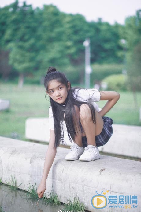 赵蕴卓校园写真 赵蕴卓高清写真_赵蕴卓高清剧照