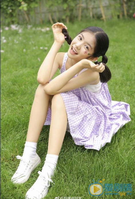 赵蕴卓校园写真 赵蕴卓高清写真_赵蕴卓高清剧照