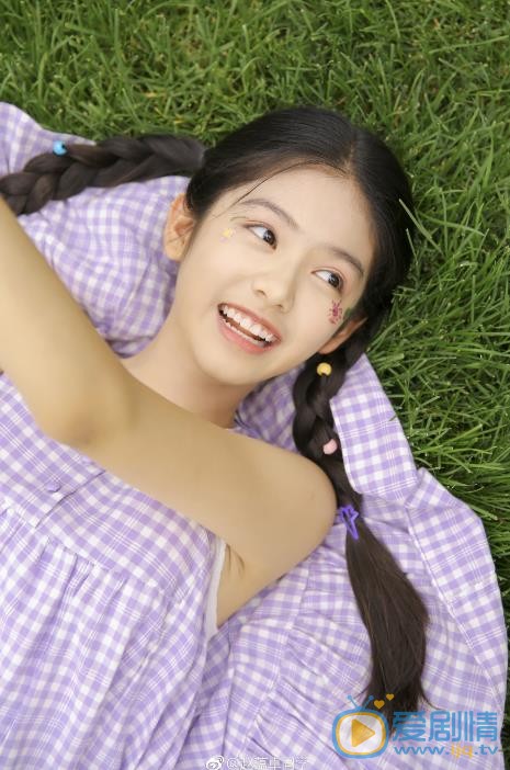 赵蕴卓校园写真 赵蕴卓高清写真_赵蕴卓高清剧照