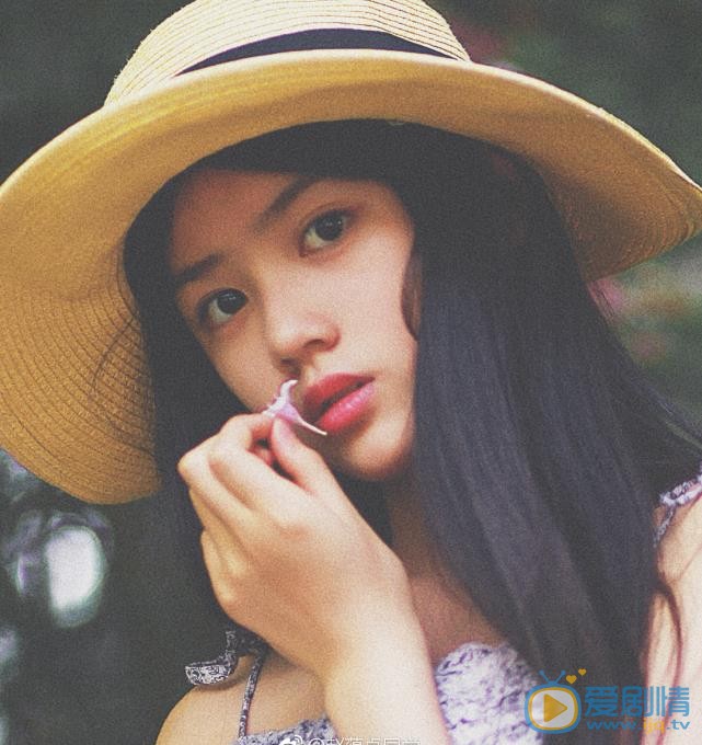 赵蕴卓唯美街拍 赵蕴卓高清写真_赵蕴卓高清剧照
