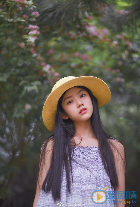 赵蕴卓唯美街拍 赵蕴卓高清写真_赵蕴卓高清剧照