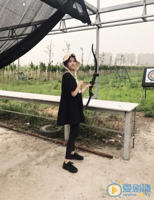 赵蕴卓旅行照 赵蕴卓高清写真_赵蕴卓高清剧照