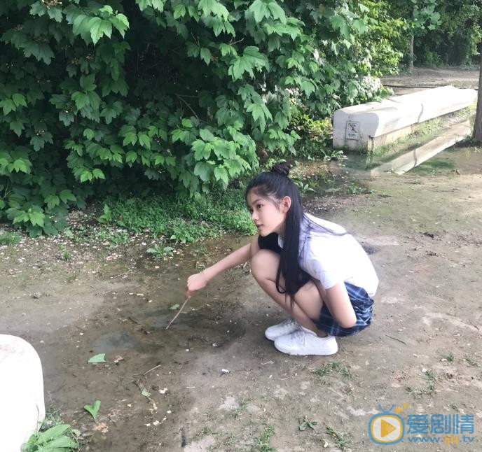 赵蕴卓旅行照 赵蕴卓高清写真_赵蕴卓高清剧照