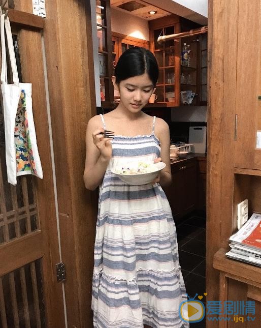 赵蕴卓生活照 赵蕴卓高清写真_赵蕴卓高清剧照
