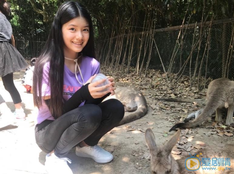 赵蕴卓旅行照 赵蕴卓高清写真_赵蕴卓高清剧照