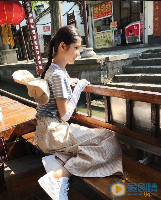 赵蕴卓旅行照 赵蕴卓高清写真_赵蕴卓高清剧照