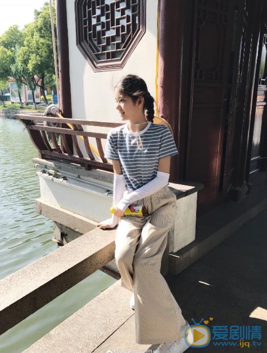 赵蕴卓旅行照 赵蕴卓高清写真_赵蕴卓高清剧照