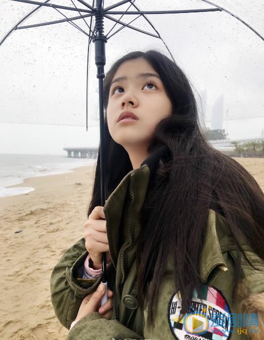 赵蕴卓唯美街拍 赵蕴卓高清写真_赵蕴卓高清剧照