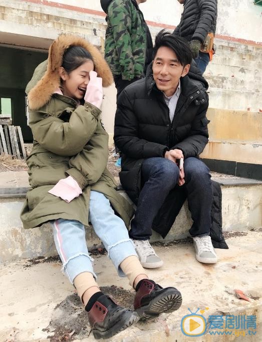 赵蕴卓片场照 赵蕴卓高清写真_赵蕴卓高清剧照