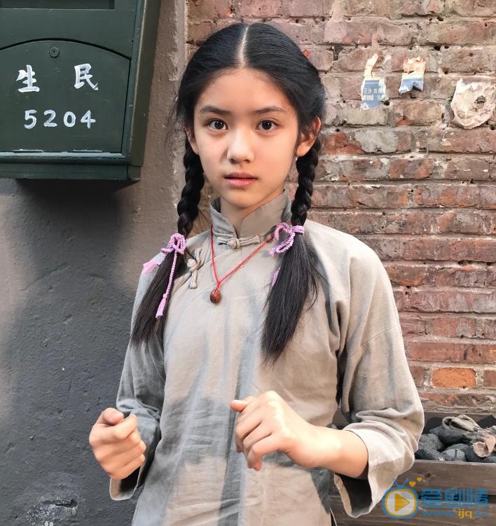 赵蕴卓片场照 赵蕴卓高清写真_赵蕴卓高清剧照