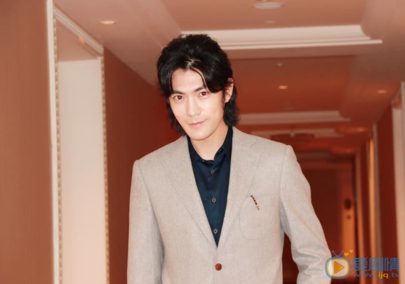 沙海黑眼镜是谁扮演的？沙海黑眼镜扮演者季晨个人资料、写真生活照欣赏