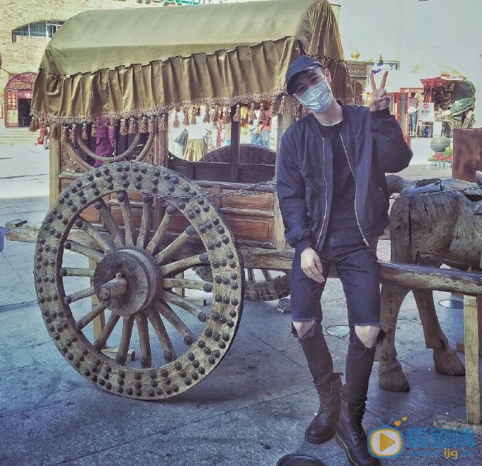 董成明旅行大片 董成明高清写真_董成明高清剧照