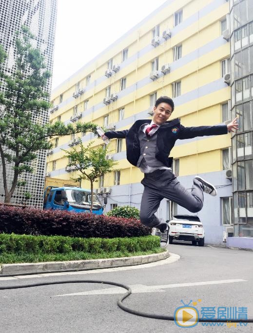 董成明片场照 董成明高清写真_董成明高清剧照
