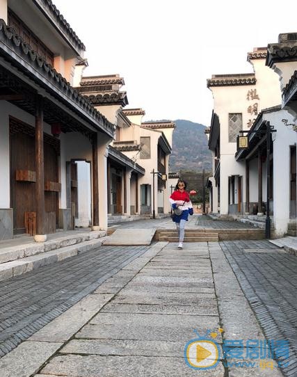 强东玥生活照 强东玥高清写真_强东玥高清剧照