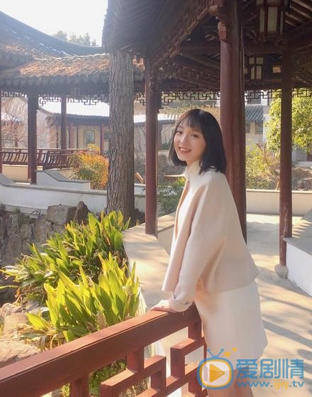 强东玥气质写真 强东玥高清写真_强东玥高清剧照