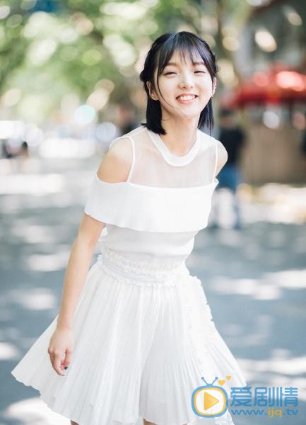 强东玥气质写真 强东玥高清写真_强东玥高清剧照