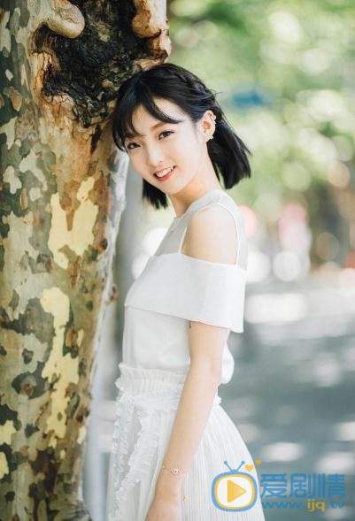 强东玥气质写真 强东玥高清写真_强东玥高清剧照