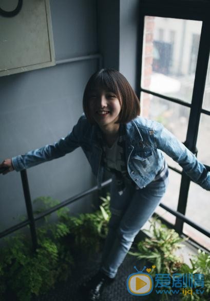强东玥街拍写真 强东玥高清写真_强东玥高清剧照