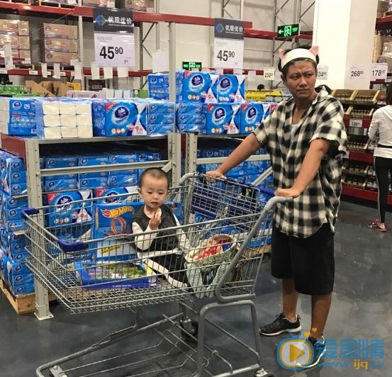 赵荀家人照 赵荀高清写真_赵荀高清剧照