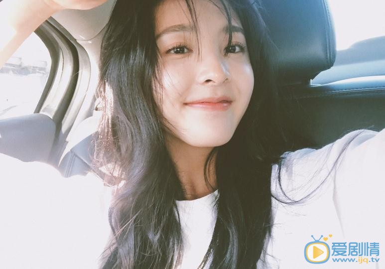 章若楠生活照 章若楠高清写真_章若楠高清剧照