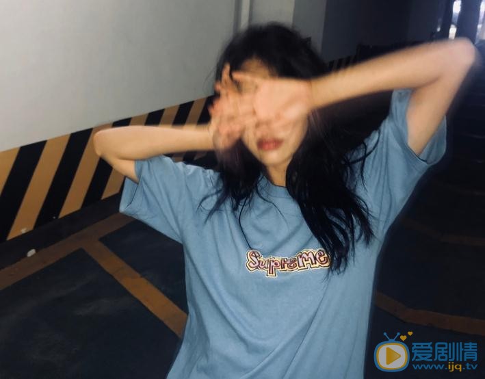 章若楠夜色写真 章若楠高清写真_章若楠高清剧照