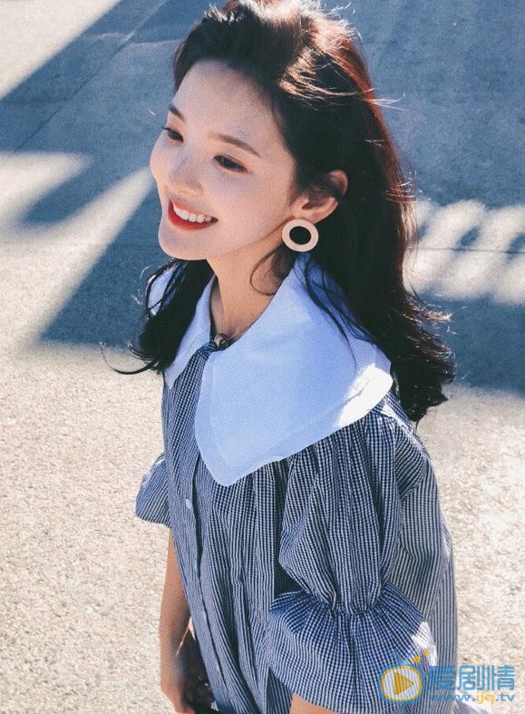 章若楠街拍写真 章若楠高清写真_章若楠高清剧照