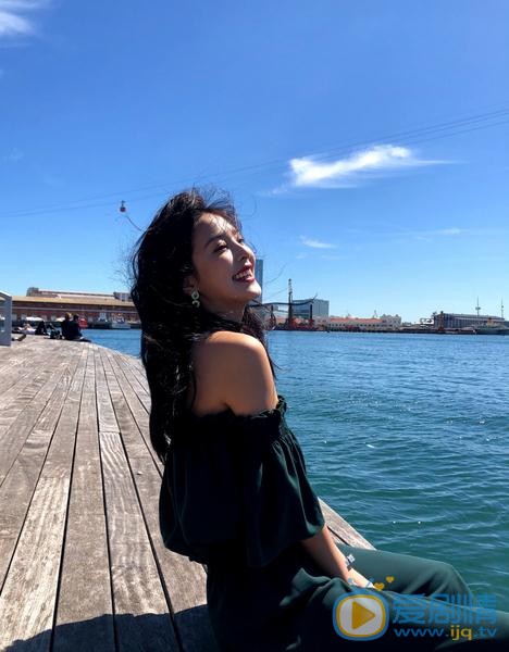 章若楠街拍写真 章若楠高清写真_章若楠高清剧照