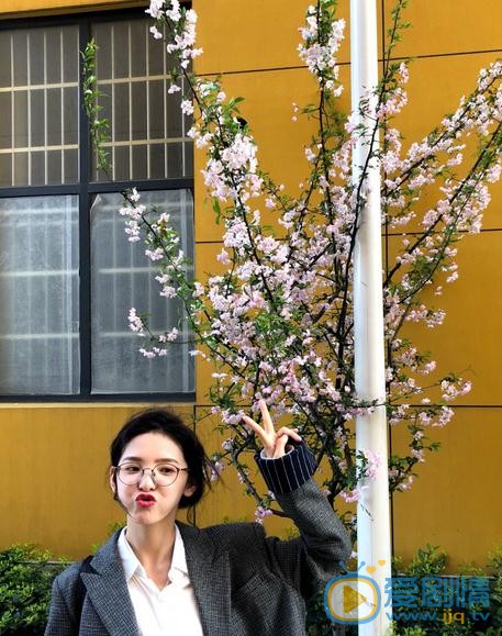 章若楠生活照 章若楠高清写真_章若楠高清剧照