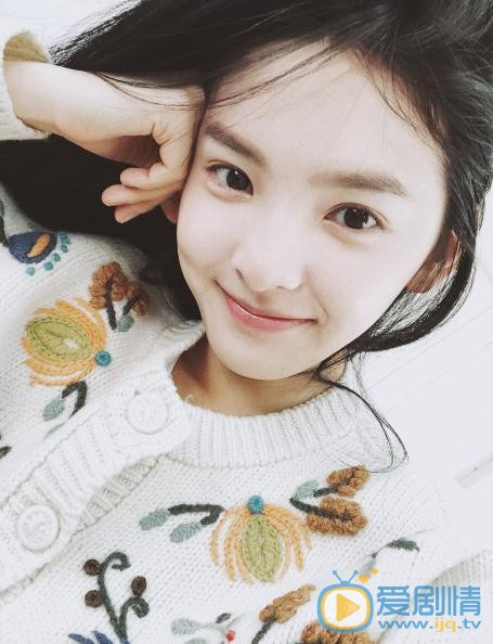 章若楠旅游照 章若楠高清写真_章若楠高清剧照