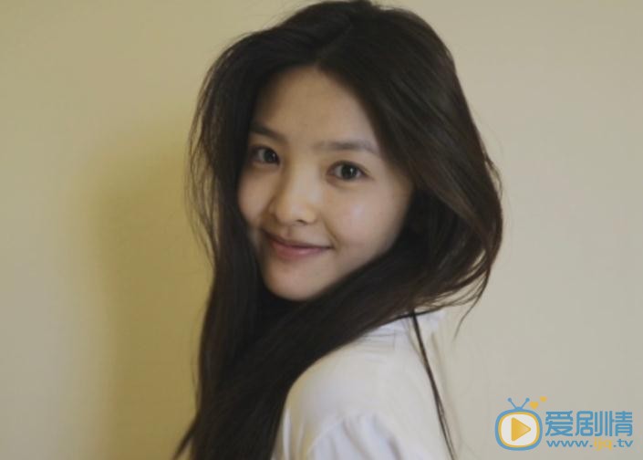 章若楠旅游照 章若楠高清写真_章若楠高清剧照