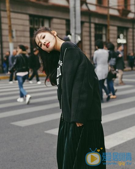章若楠街拍写真 章若楠高清写真_章若楠高清剧照