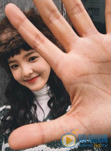 章若楠街拍写真 章若楠高清写真_章若楠高清剧照