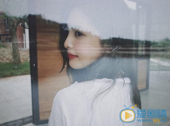 章若楠气质写真 章若楠高清写真_章若楠高清剧照