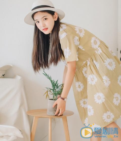 章若楠街拍写真 章若楠高清写真_章若楠高清剧照