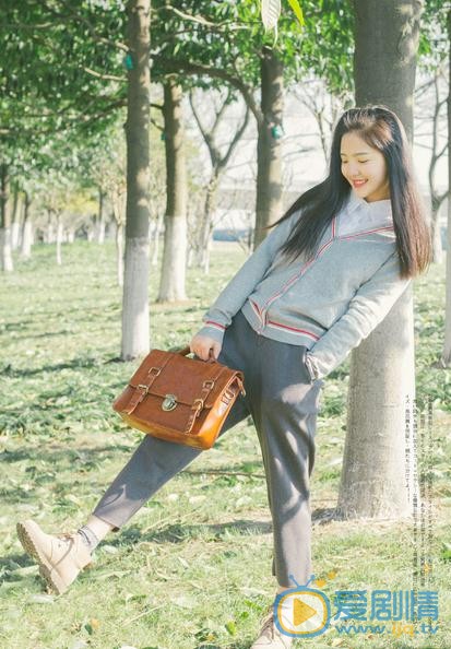 章若楠制服写真 章若楠高清写真_章若楠高清剧照