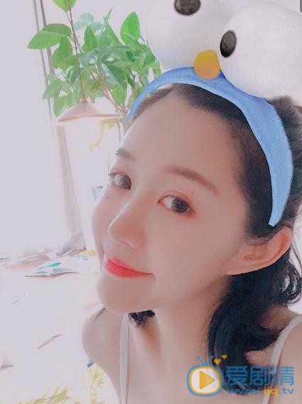 文吉儿生活照 文吉儿高清写真_文吉儿高清剧照