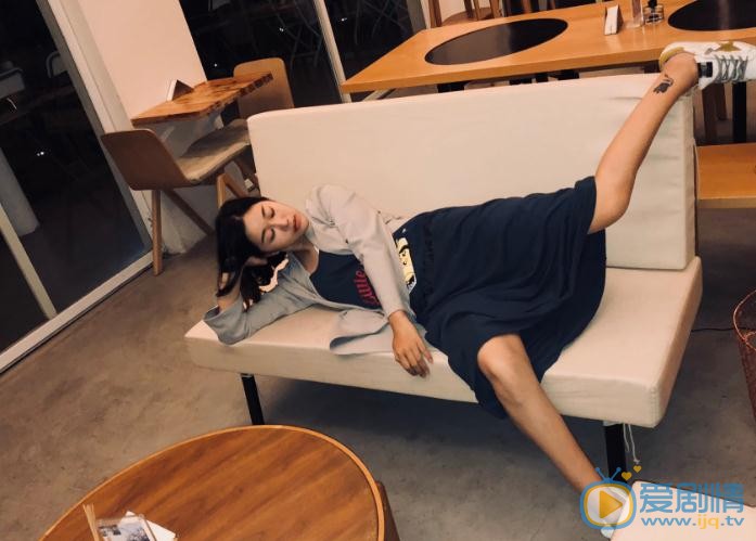 文吉儿随性写真 文吉儿高清写真_文吉儿高清剧照