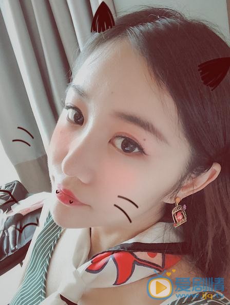 文吉儿生活照 文吉儿高清写真_文吉儿高清剧照