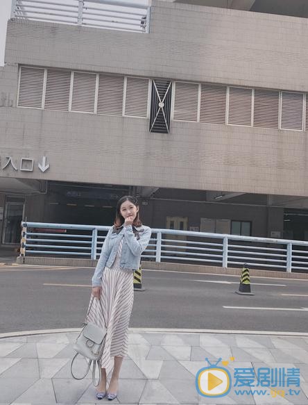 文吉儿随性写真 文吉儿高清写真_文吉儿高清剧照
