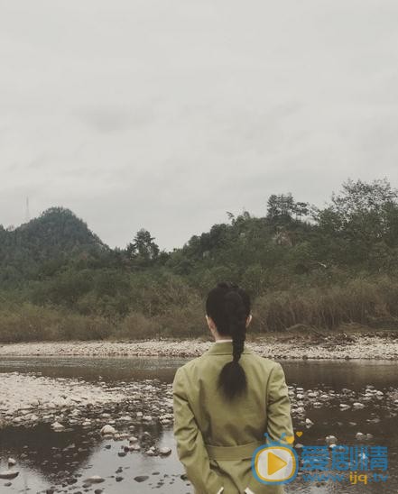 周奕彤片场照 周奕彤高清写真_周奕彤高清剧照