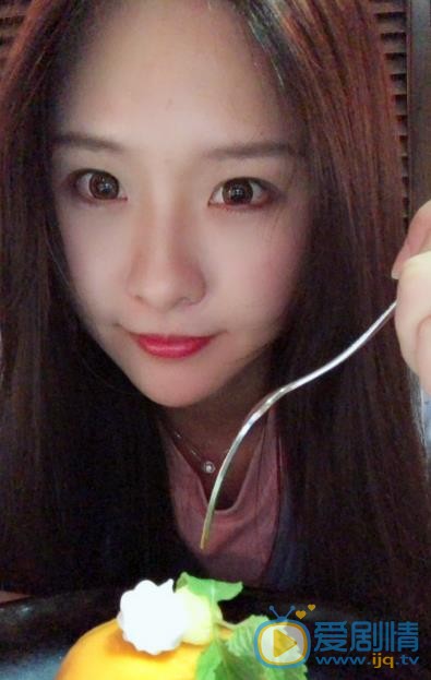 阿冷素颜自拍照 阿冷高清写真_阿冷高清剧照