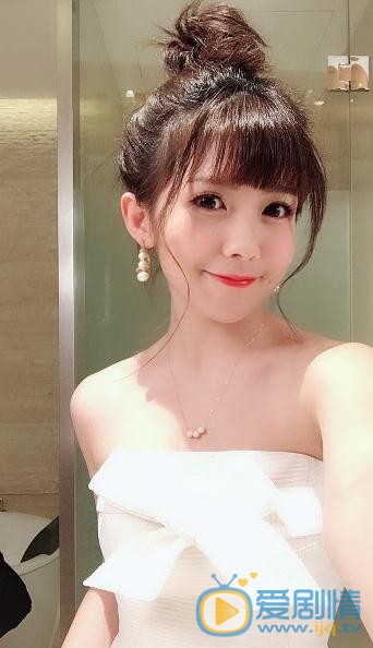 赖美云可爱照 赖美云高清写真_赖美云高清剧照