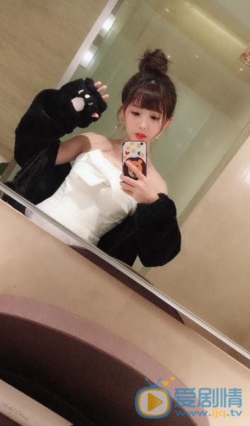 赖美云生活照 赖美云高清写真_赖美云高清剧照