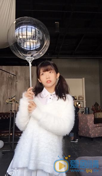 赖美云气质写真 赖美云高清写真_赖美云高清剧照