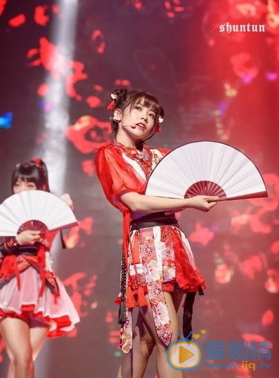 赖美云舞台照 赖美云高清写真_赖美云高清剧照