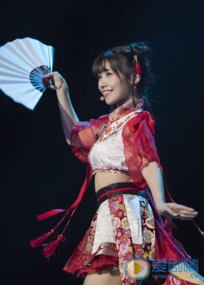 赖美云舞台照 赖美云高清写真_赖美云高清剧照