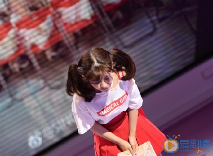 赖美云舞台照 赖美云高清写真_赖美云高清剧照