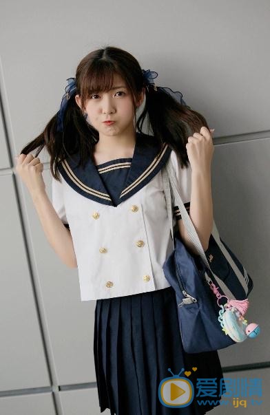 赖美云制服写真 赖美云高清写真_赖美云高清剧照