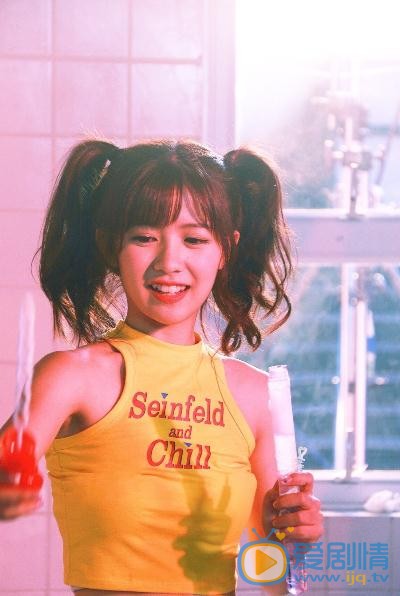 赖美云夏日写真 赖美云高清写真_赖美云高清剧照